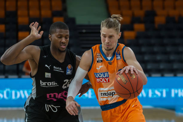 更是一次巨 更是一次巨