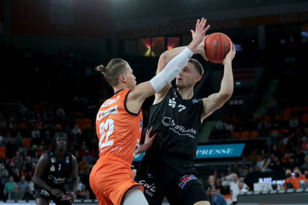 备受关注 备受关注